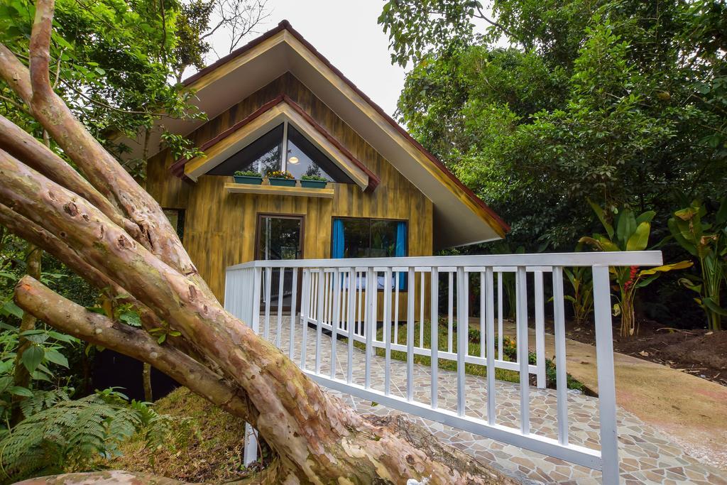 Arenal Waterfall Lodge Villas La Fortuna Exterior foto